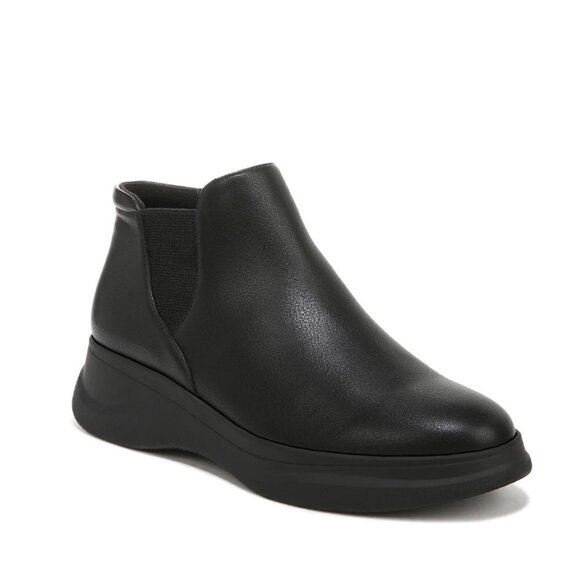 Naturalizer Women's, Genn-Swerve Bootie (WIDE) - Picture 1 of 9